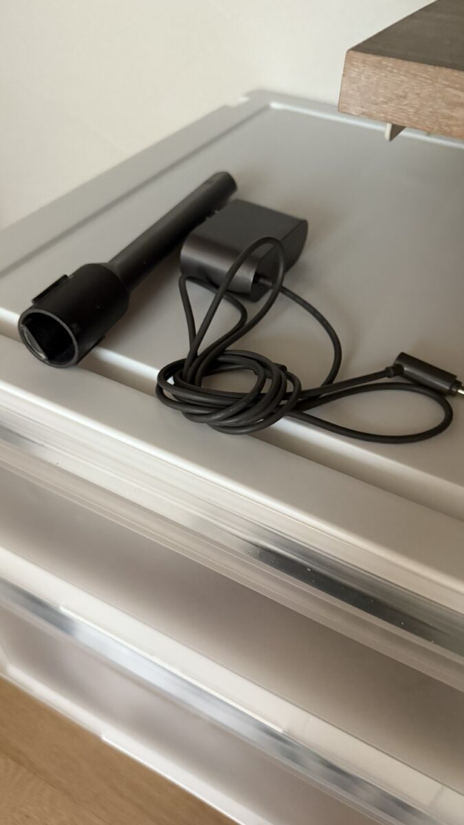 掃除機の充電器